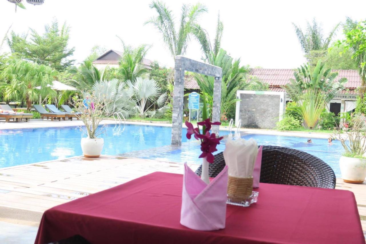 Twin Palms Resort Sihanoukville Exterior foto