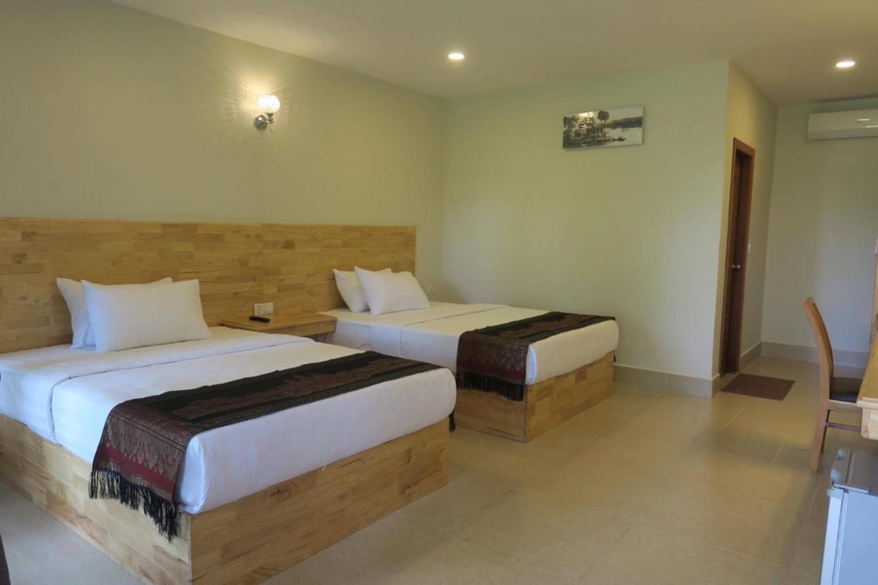 Twin Palms Resort Sihanoukville Exterior foto