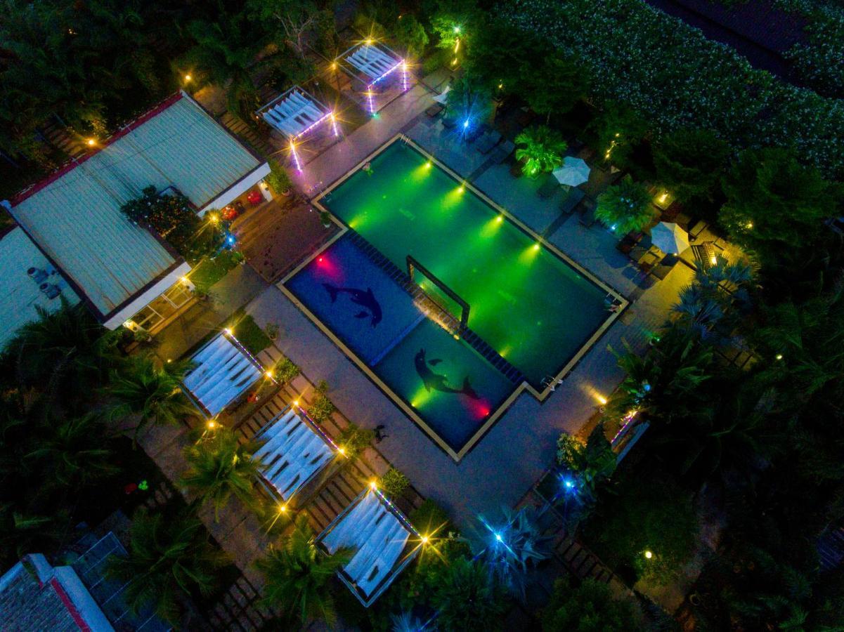 Twin Palms Resort Sihanoukville Exterior foto